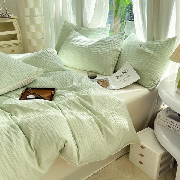 All-Seasons Seersucker Solid Color Comfort Bed Sheet Set - Image 3