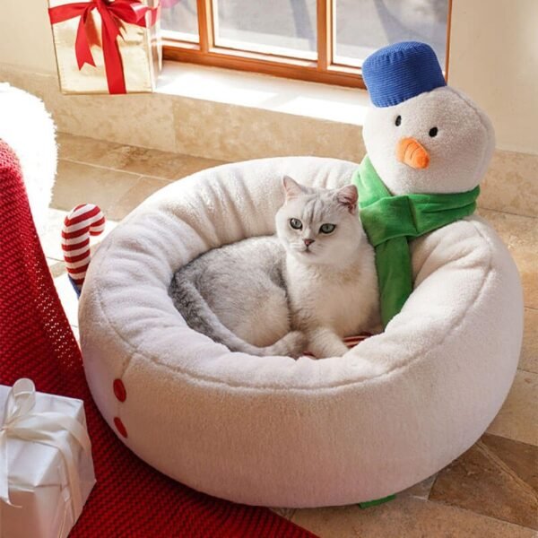 Christmas Snowman Shaped Cozy Cat Bed - Image 2